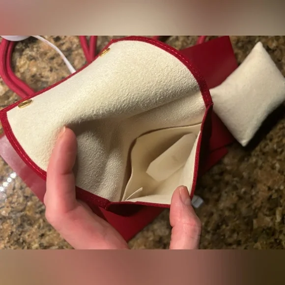 Cartier Red Tote Bag for Women - Picture 4 of 6